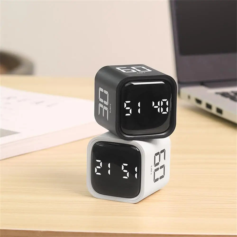 Digital Cube Timer with LED Display and Gravity Sensor