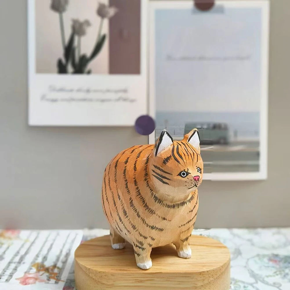 Purrfectly Carved – Wooden Cat Desk Ornament